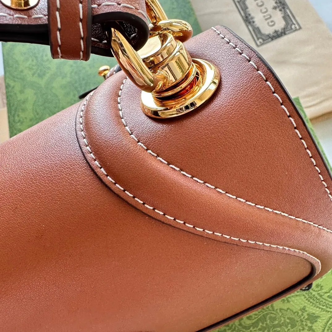 All Categories Official Website "Brand Women's Bags" Women's Bags 💙 GUCCI 2025 New GUCCI Crossbody Bag