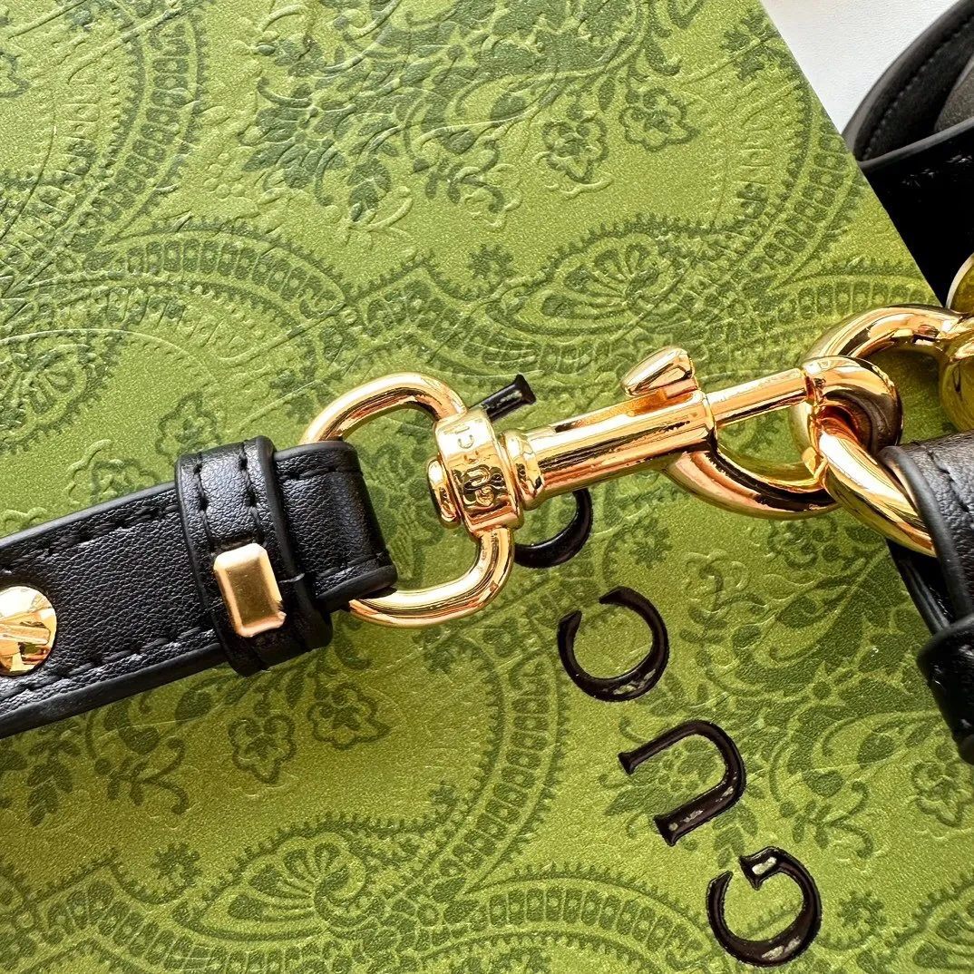 All Categories Official Website "Brand Women's Bags" Women's Bags 💙 GUCCI 2025 New GUCCI Crossbody Bag
