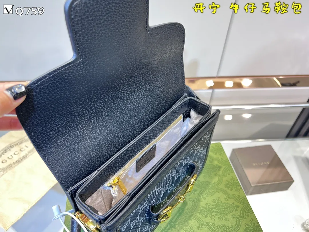 All categories Official website "Brand Women's Bags" Women's Bags 💙 GUCCI 2022 Official New Gucci Saddle Bag Wholesale 58001900 High Quality Specifications: 26-5-19 CM