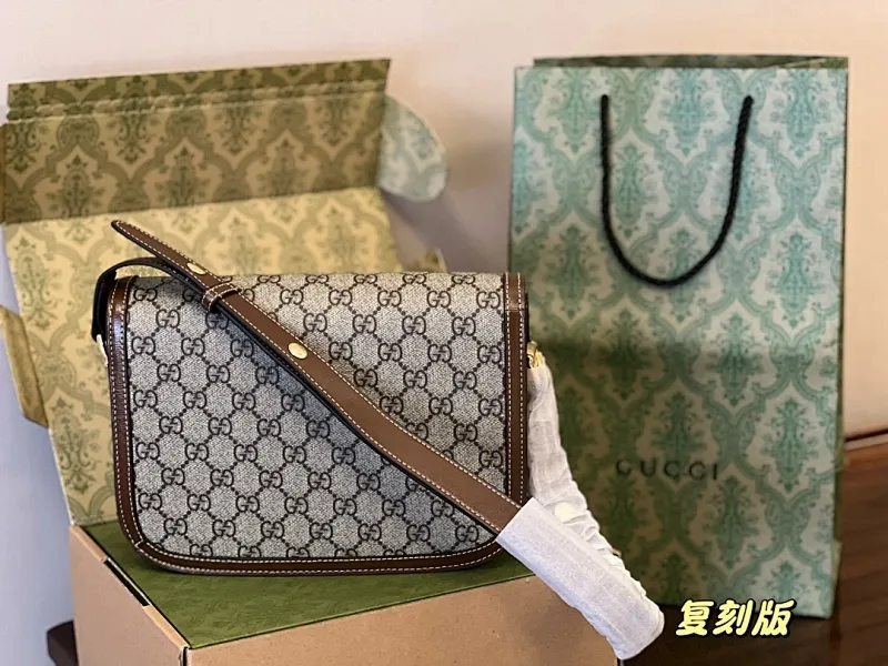 All Categories Official Website "Brand Women's Bags" Women's Bags 💙 GUCCI 2022 Official New Style Gucci Saddle Bag Wholesale 58001600 High Quality Specifications: 25-18CM