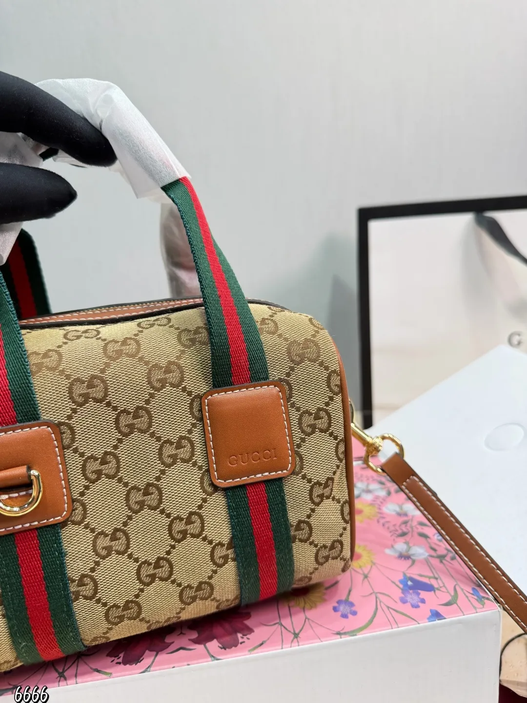 All Categories Official Website "Brand Women's Bags" Women's Bags 💙 GUCCI 2026 New GUCCI Crossbody Bag