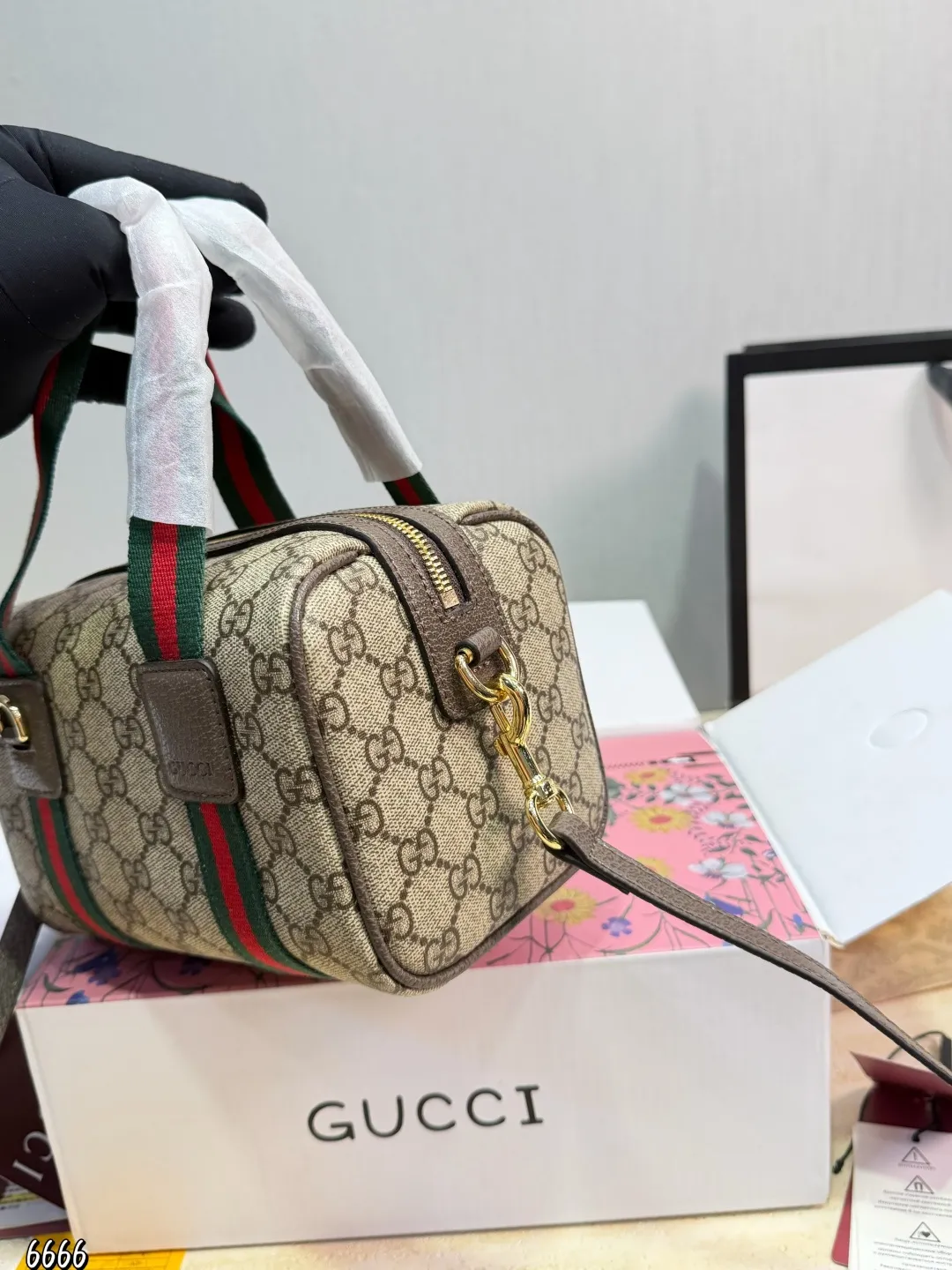 All Categories Official Website "Brand Women's Bags" Women's Bags 💙 GUCCI 2026 New GUCCI Crossbody Bag