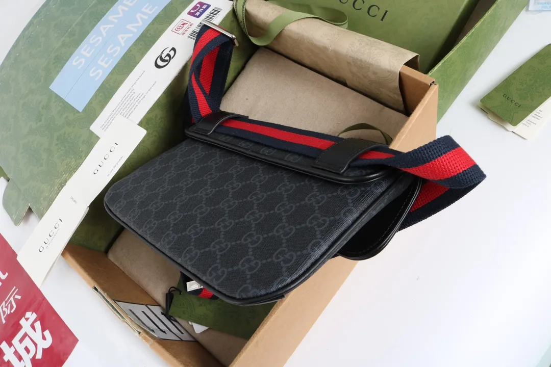 All categories Official website "Brand Women's Bags" Women's Bags 💙 GUCCI 2026 GUCCI new crossbody shoulder bag