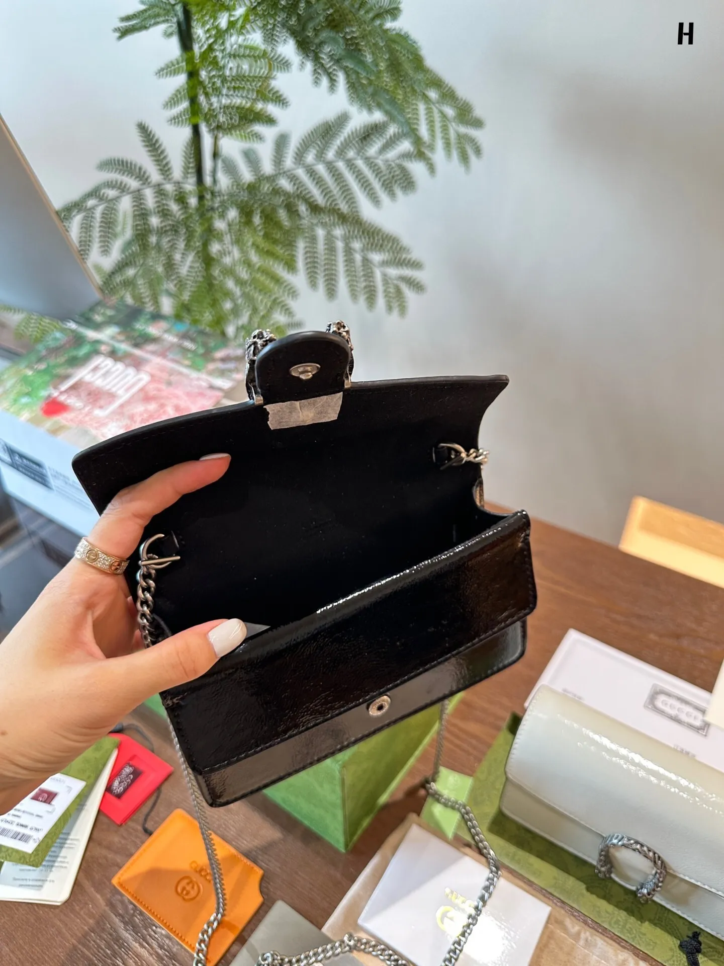 All Categories Official Website "Brand Women's Bags" Women's Bags 💙 GUCCI 2024 Official Website New GUCCI Crossbody Bag