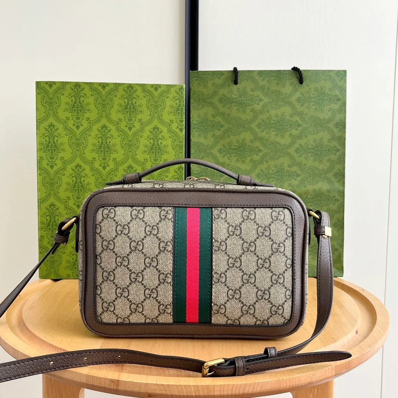 All Categories Official Website "Brand Women's Bags" Women's Bags 💙 GUCCI 2026 New GUCCI Crossbody Bag