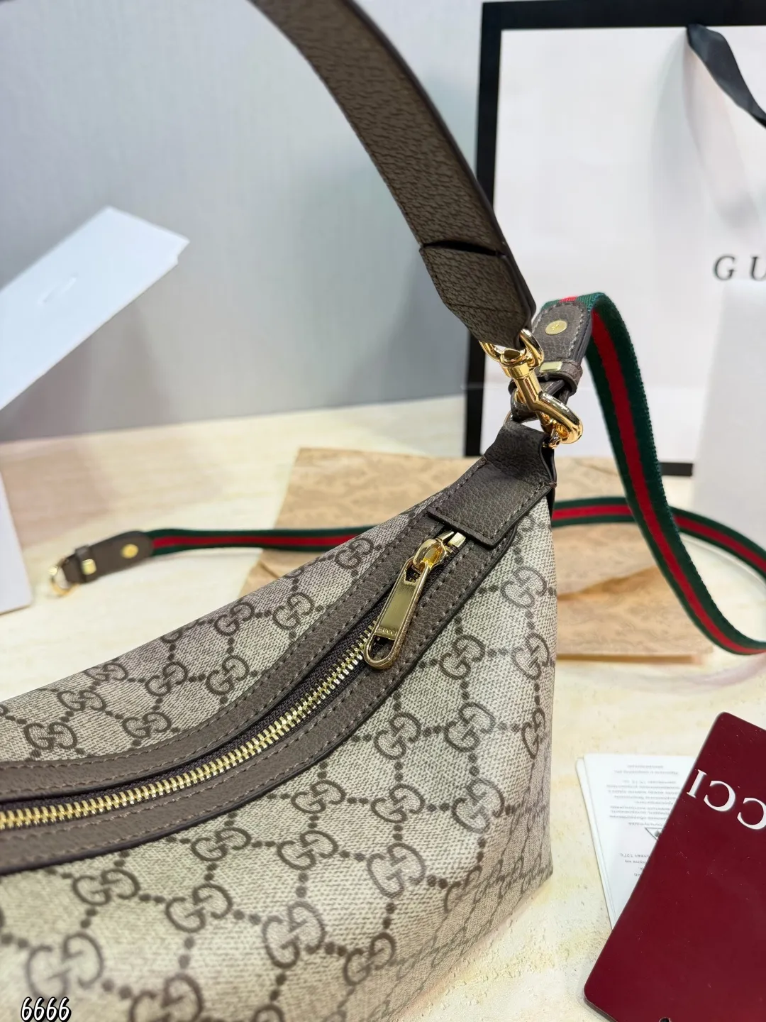 All Categories Official Website "Brand Women's Bags" Women's Bags 💙 GUCCI 2026 New GUCCI Crossbody Bag