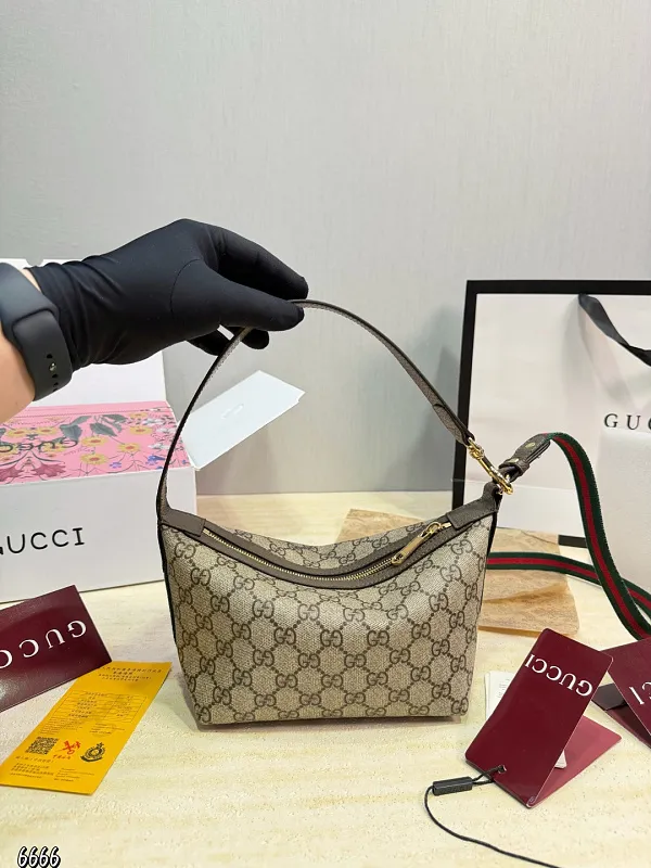 All Categories Official Website "Brand Women's Bags" Women's Bags 💙 GUCCI 2026 New GUCCI Crossbody Bag