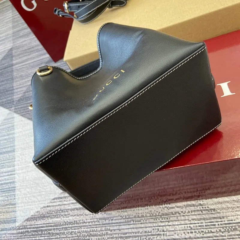 All Categories Official Website "Brand Women's Bags" Women's Bags 💙 GUCCI 2025 New GUCCI Crossbody Bag