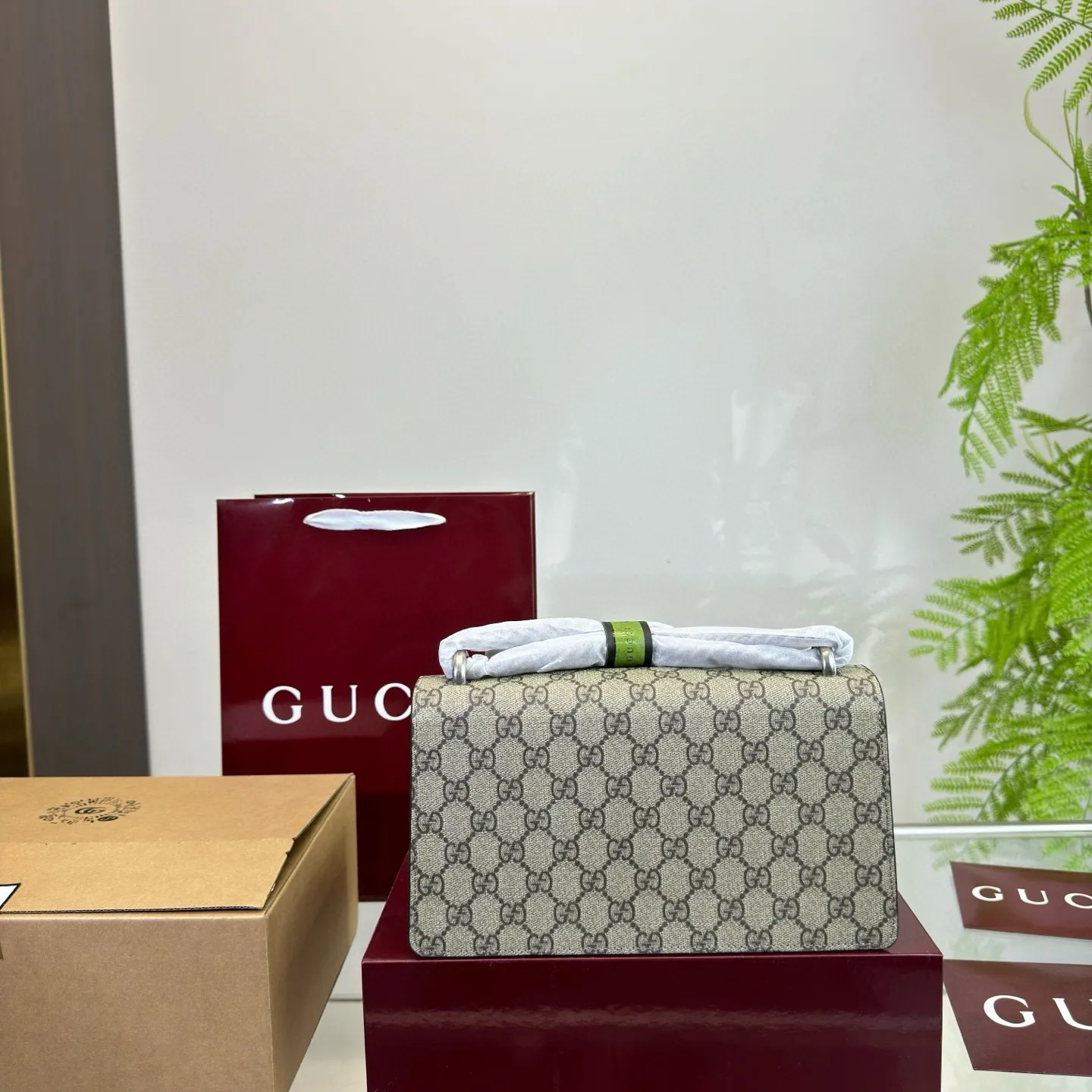 All Categories Official Website "Brand Women's Bags" Women's Bags 💙 GUCCI 2025 New GUCCI Crossbody Bag