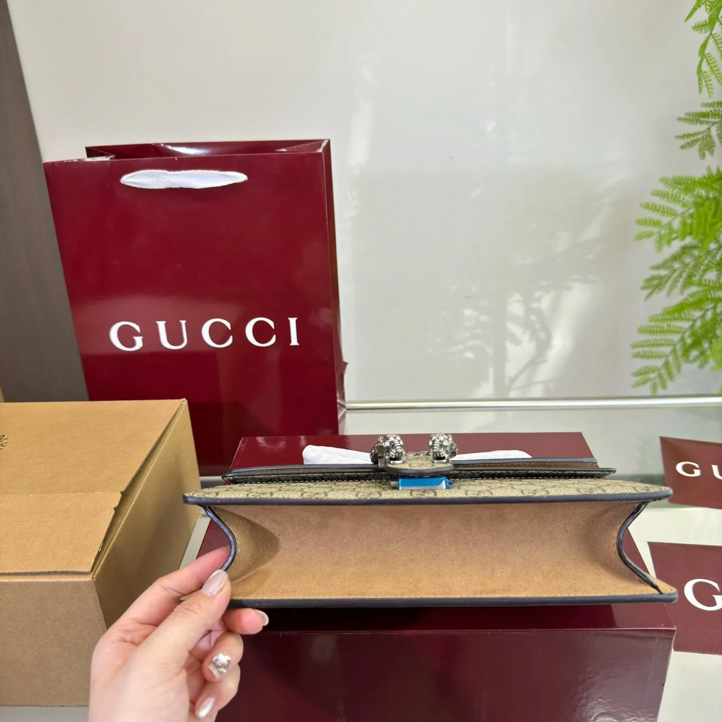 All Categories Official Website "Brand Women's Bags" Women's Bags 💙 GUCCI 2025 New GUCCI Crossbody Bag