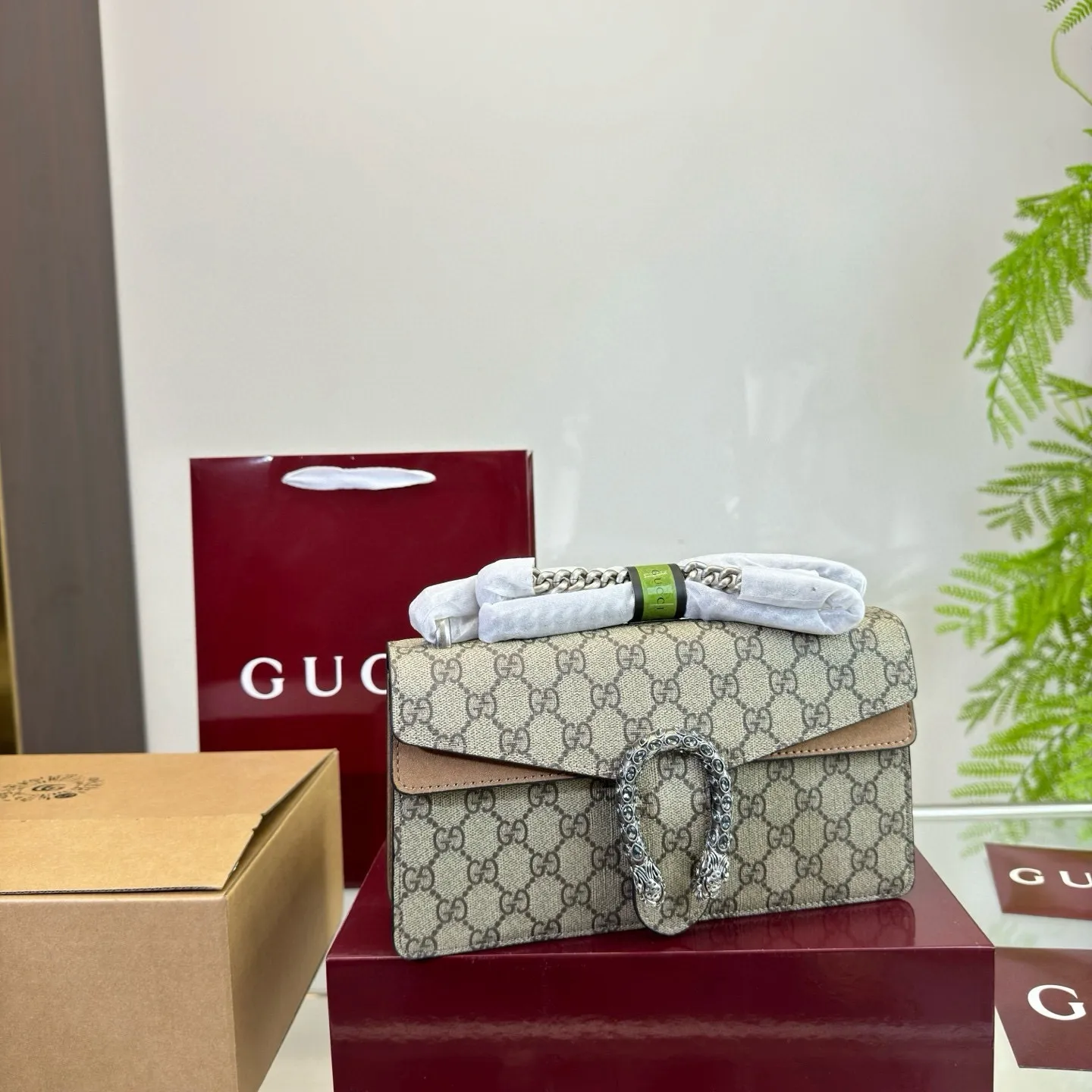 All Categories Official Website "Brand Women's Bags" Women's Bags 💙 GUCCI 2025 New GUCCI Crossbody Bag