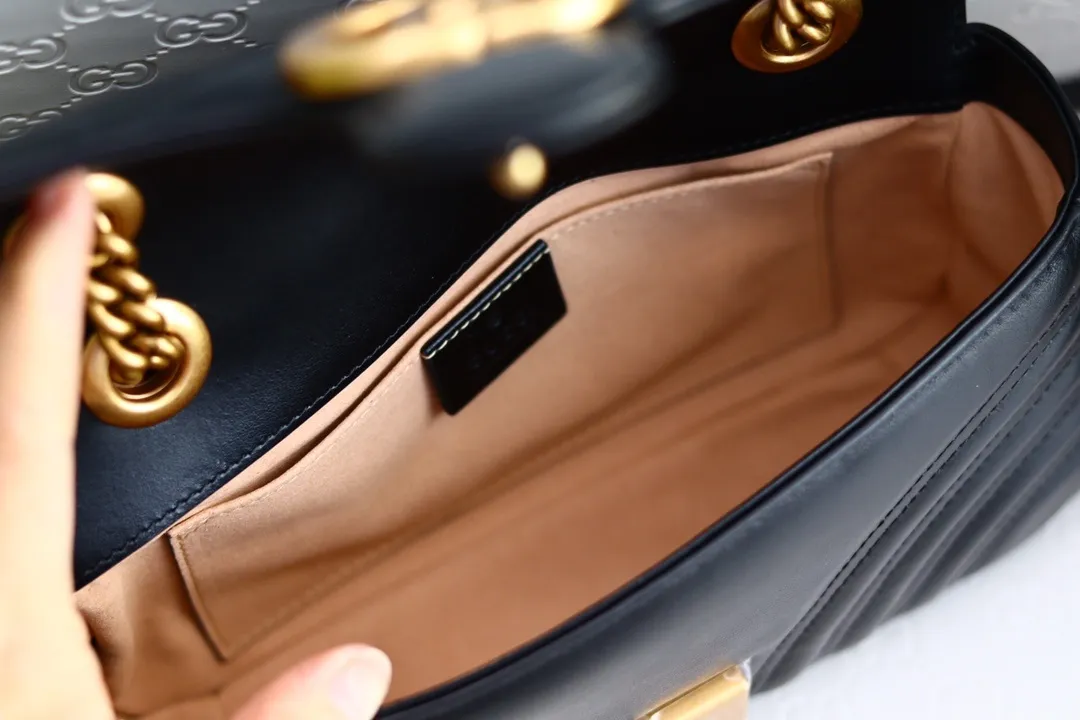 All categories Official website "Brand Women's Bags" Women's Bags 💙 GUCCI 2022 official new Gucci crossbody bag wholesale Original order quality 58003500 Size: 23-14-6Cm