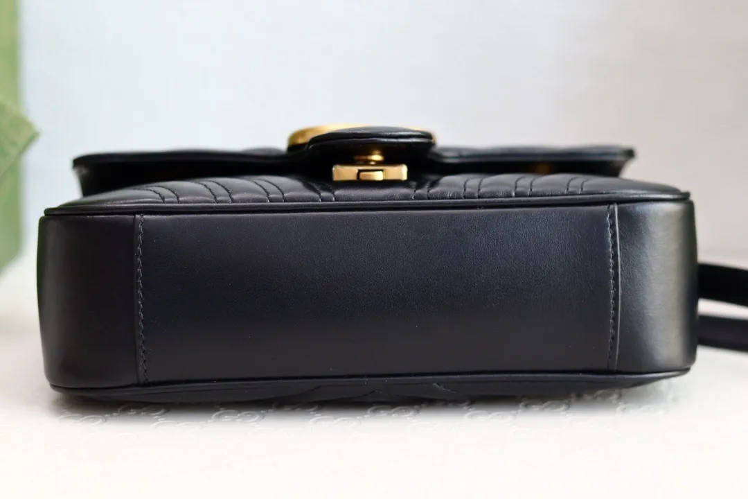 All categories Official website "Brand Women's Bags" Women's Bags 💙 GUCCI 2022 official new Gucci crossbody bag wholesale Original order quality 58003500 Size: 23-14-6Cm
