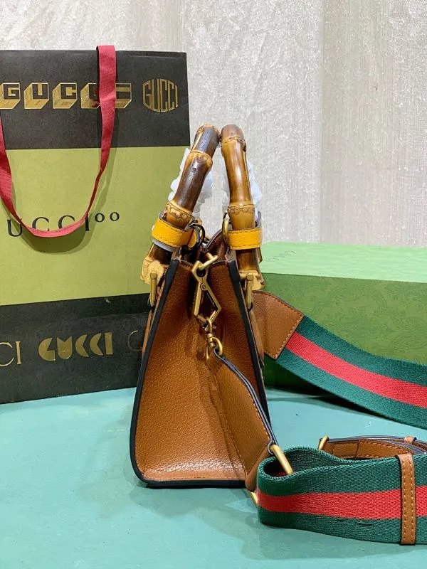 All categories Official website "Brand Women's Bags" Women's Bags 💙 GUCCI 2023 latest GUCCI crossbody bag