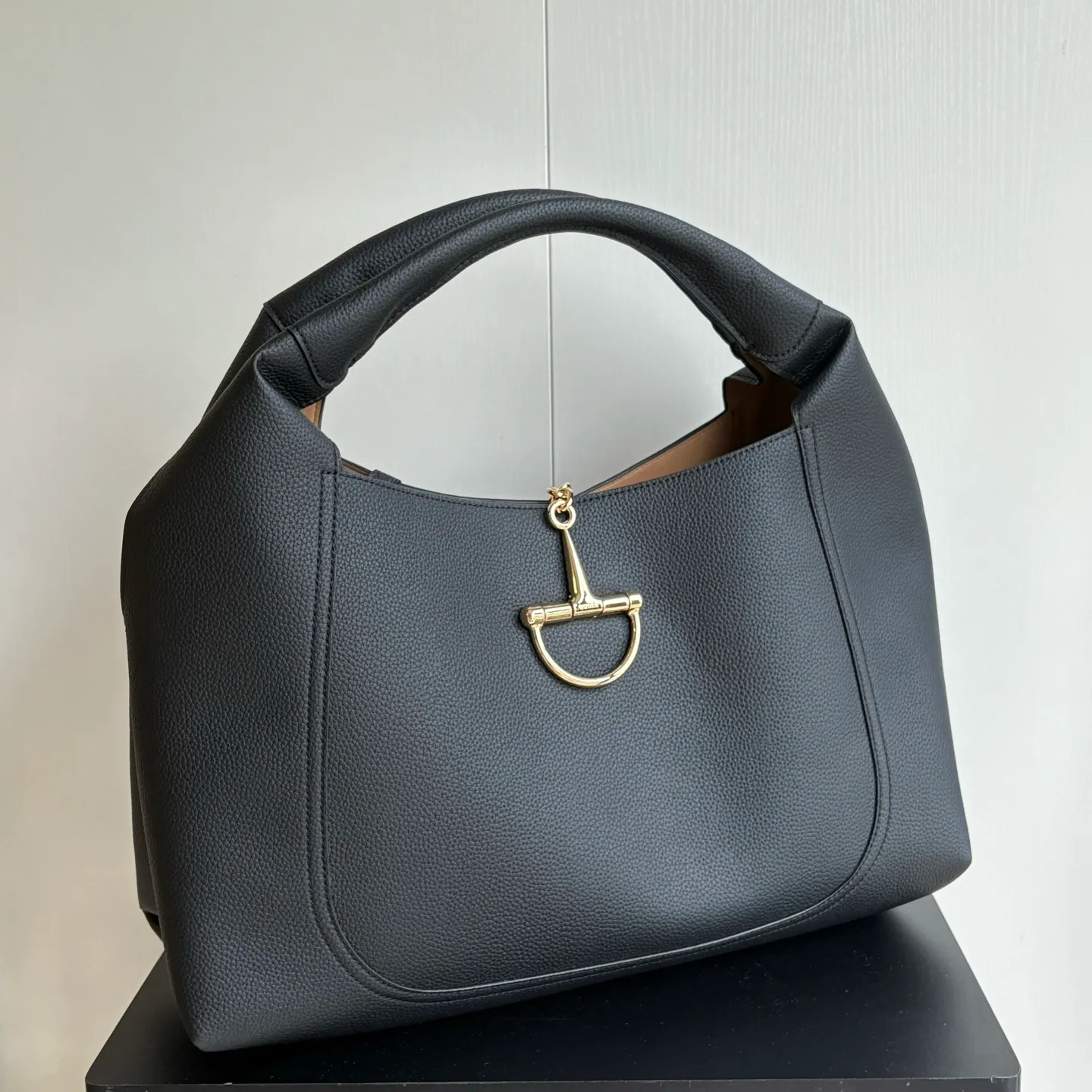 All Categories Official Website "Brand Women's Bags" Women's Bags 💙 GUCCI 2025 New GUCCI Handbags