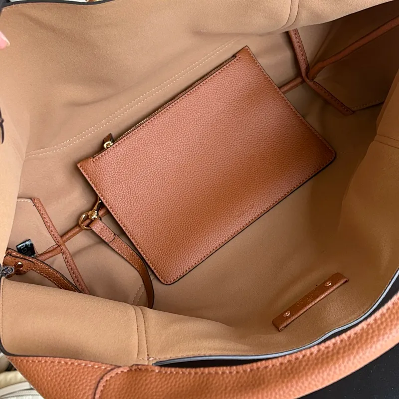 All Categories Official Website "Brand Women's Bags" Women's Bags 💙 GUCCI 2025 New GUCCI Handbags