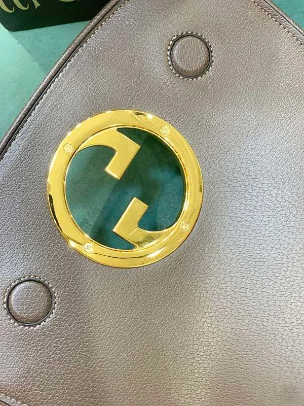 All categories Official website "Brand Women's Bags" Women's Bags 💙 GUCCI 2024 latest GUCCI crossbody bag