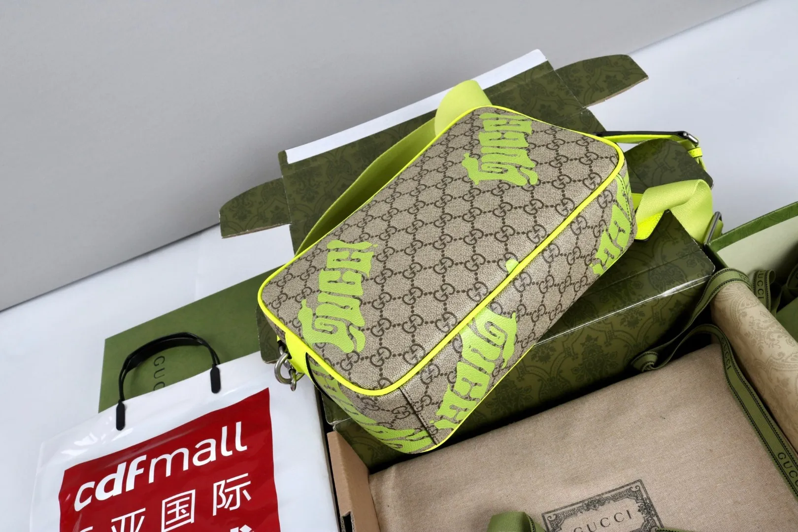 All Categories Official Website "Brand Women's Bags" Women's Bags 💙 GUCCI GUCCI 2026 New Classic GG Pattern Crossbody Bag