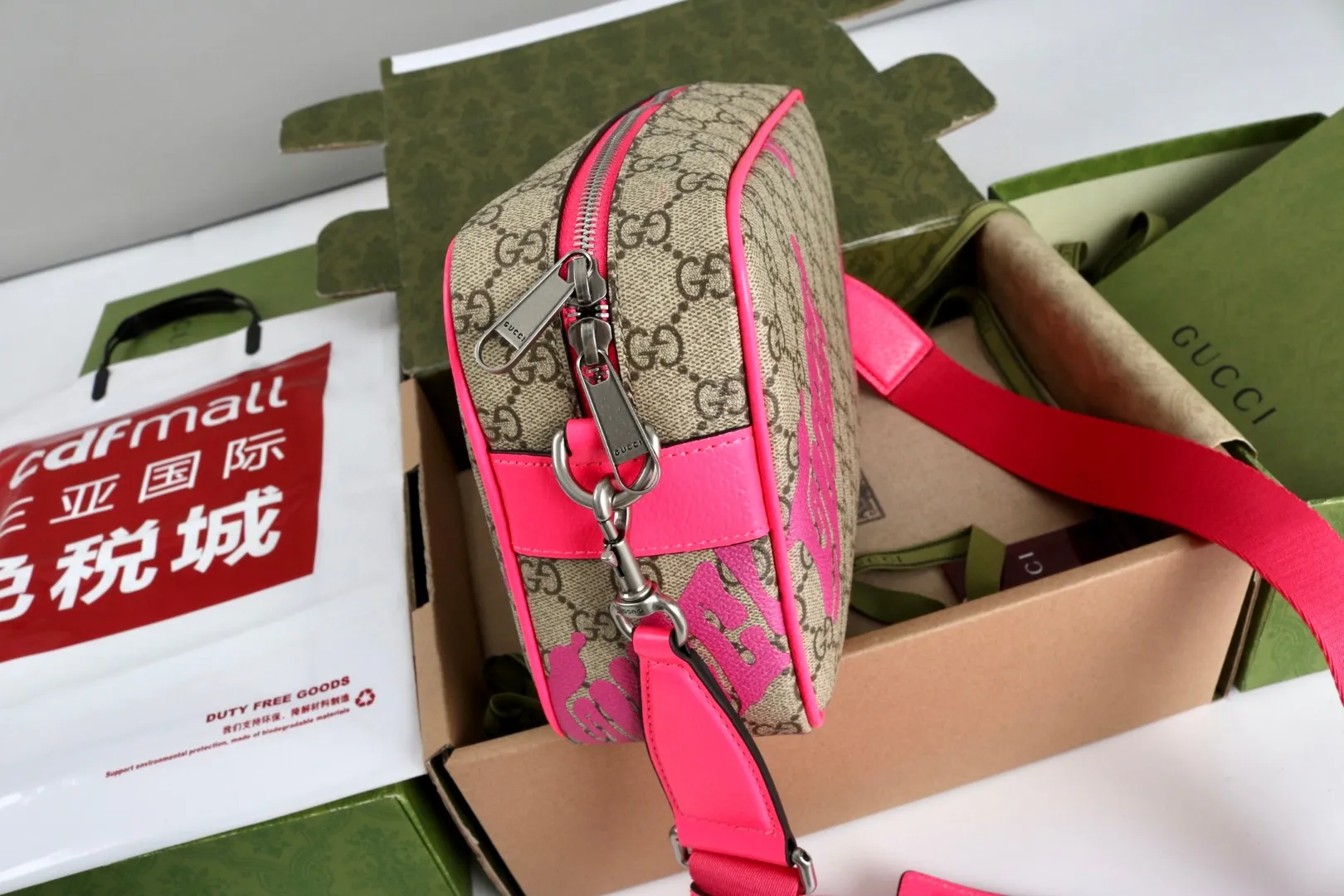 All Categories Official Website "Brand Women's Bags" Women's Bags 💙 GUCCI GUCCI 2026 New Classic GG Pattern Crossbody Bag