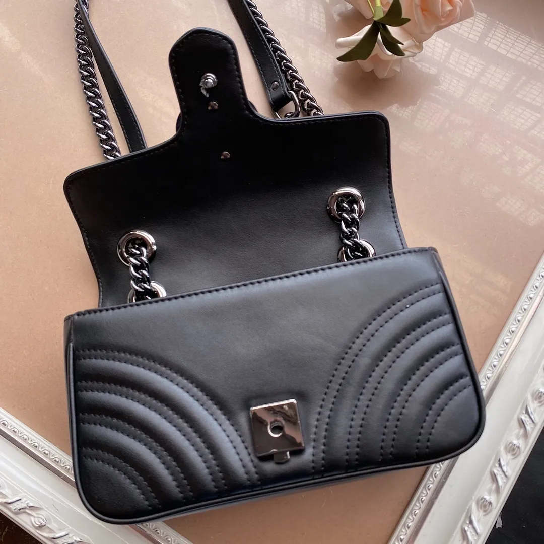 All categories Official website "Brand Women's Bags" Women's Bags 💙 GUCCI 2022 Official New Gucci Crossbody Bag Wholesale 58001800 High Quality Specifications: 22-13-6CM