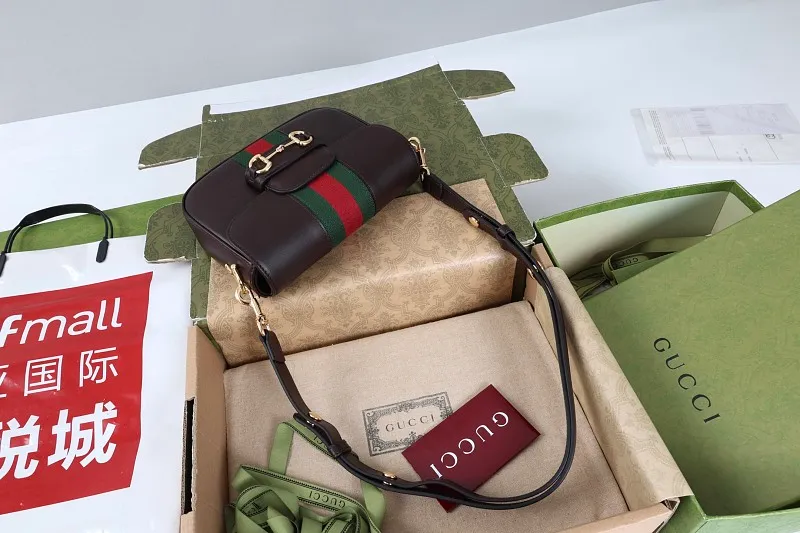 All categories Official website "Brand Women's Bags" Women's Bags 💙 GUCCI 2026 GUCCI new crossbody shoulder bag
