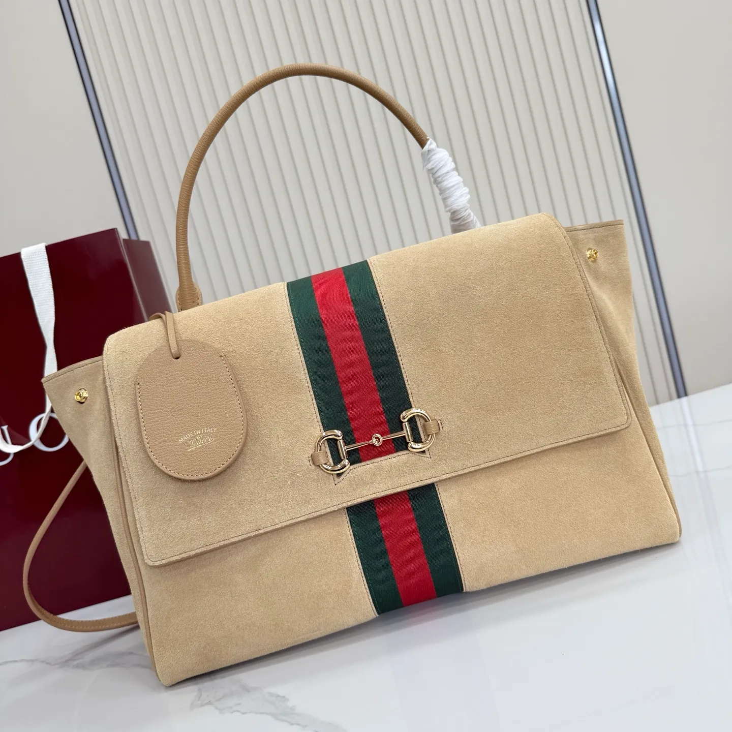 All categories Official website "Brand Women's Bags" Women's Bags 💙 GUCCI 2026 new GUCCI hand-held crossbody bag
