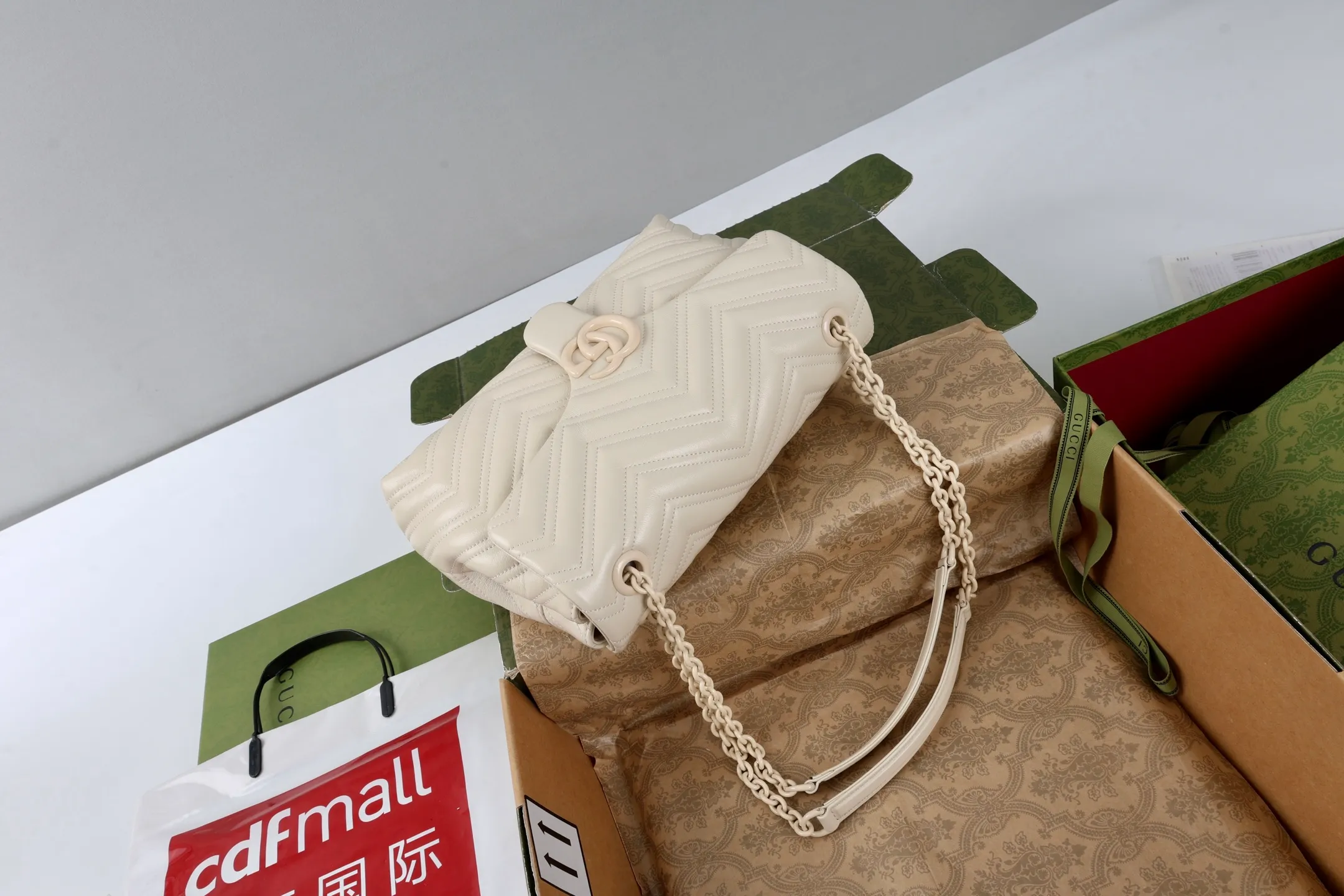 All Categories Official Website "Brand Women's Bags" Women's Bags 💙 GUCCI GUCCI 2026 New Classic GG Pattern Crossbody Bag