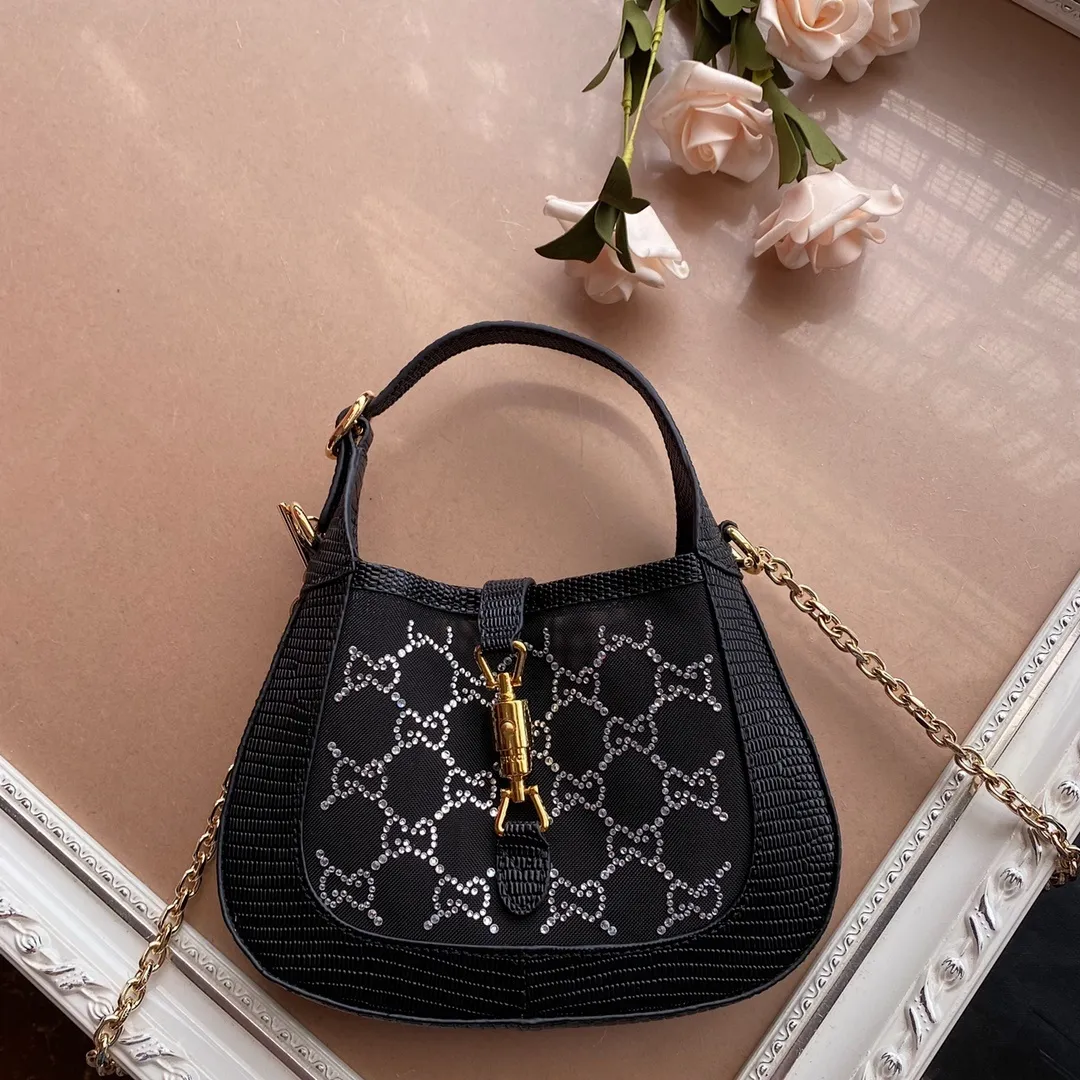 All Categories Official Website "Brand Women's Bags" Women's Bags 💙 GUCCI 2022 Official New Gucci Underarm Bag Wholesale 58002000 High Quality Specifications: 19-13-3CM