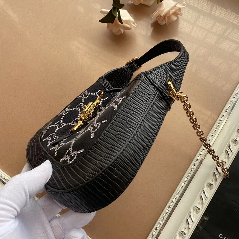 All Categories Official Website "Brand Women's Bags" Women's Bags 💙 GUCCI 2022 Official New Gucci Underarm Bag Wholesale 58002000 High Quality Specifications: 19-13-3CM
