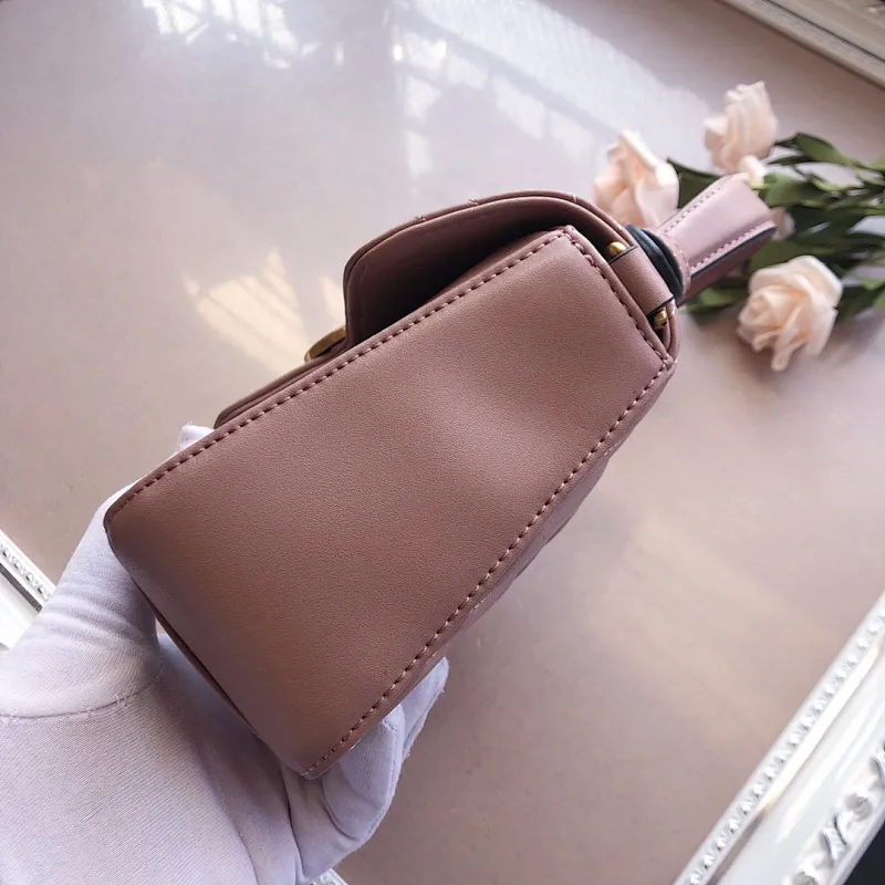 All categories Official website "Brand Women's Bags" Women's Bags 💙 GUCCI Fine imitation Gucci, high imitation Gucci bags, Gucci handbags, 2022 official latest version Gucci crossbody bag, Gucci bag factory, recommended bags, size: 21-15.5-8CM