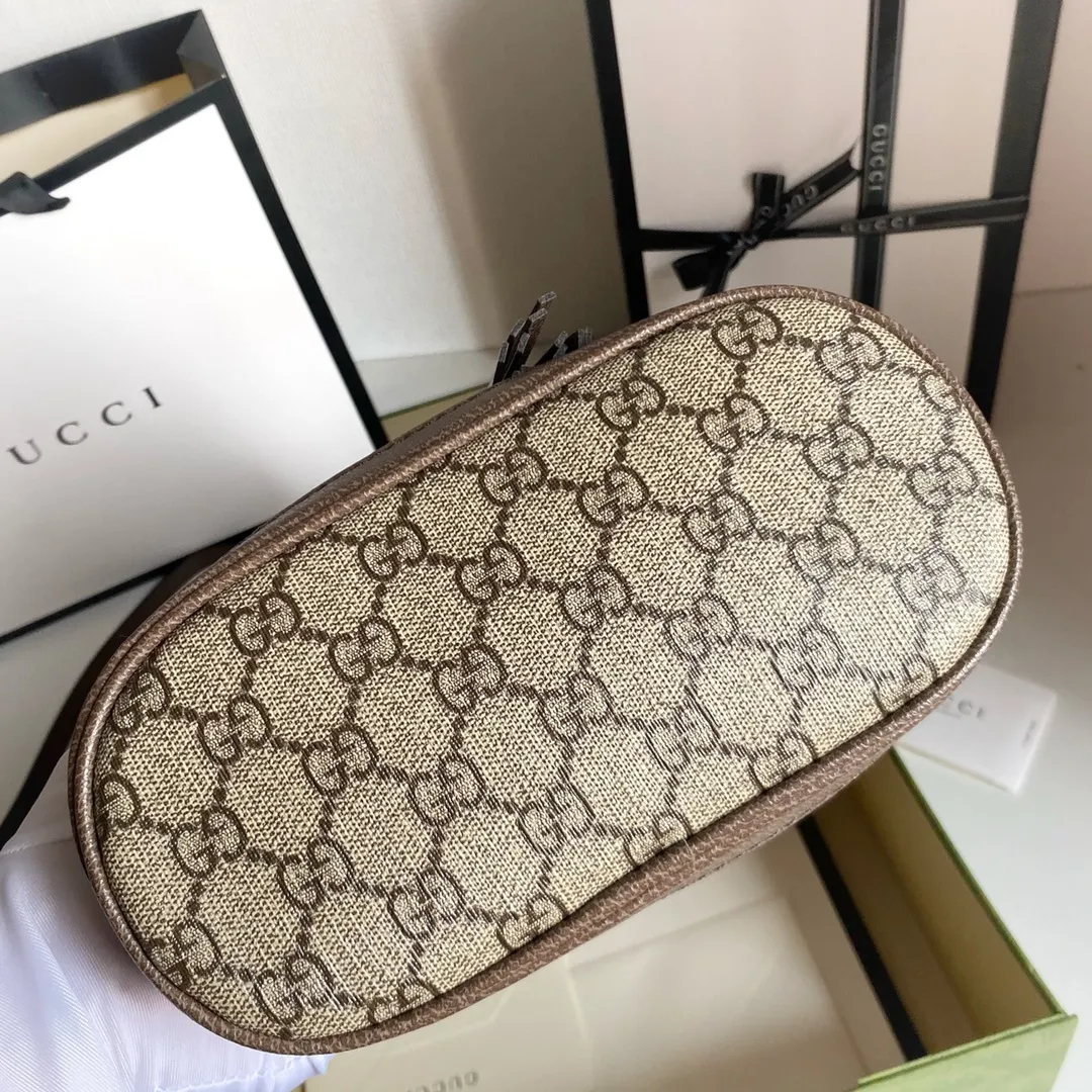 All categories Official website "Brand Women's Bags" Women's Bags 💙 GUCCI 2024 latest GUCCI crossbody bag