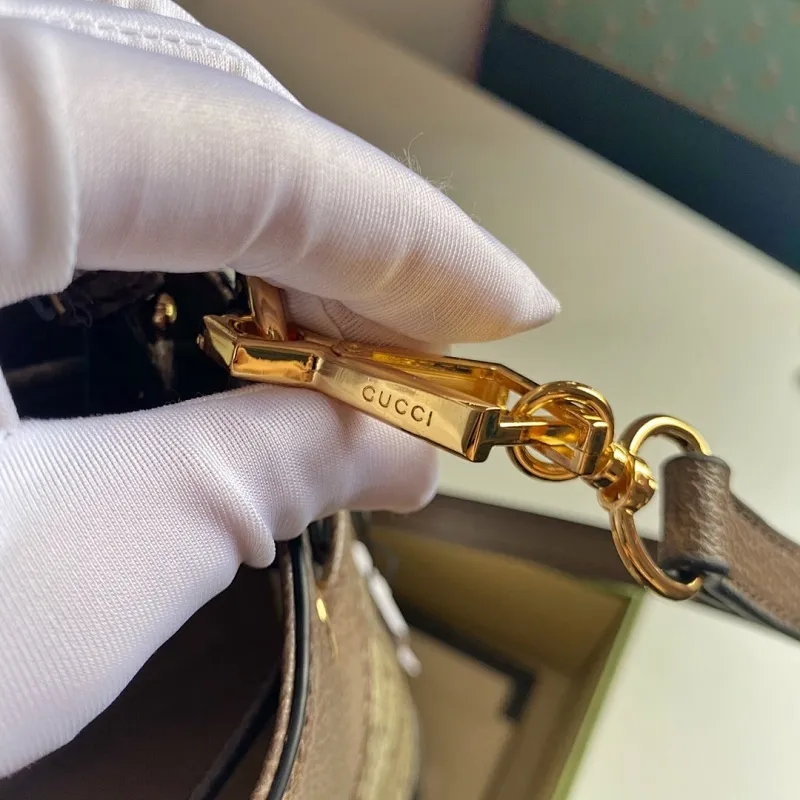 All categories Official website "Brand Women's Bags" Women's Bags 💙 GUCCI 2024 latest GUCCI crossbody bag