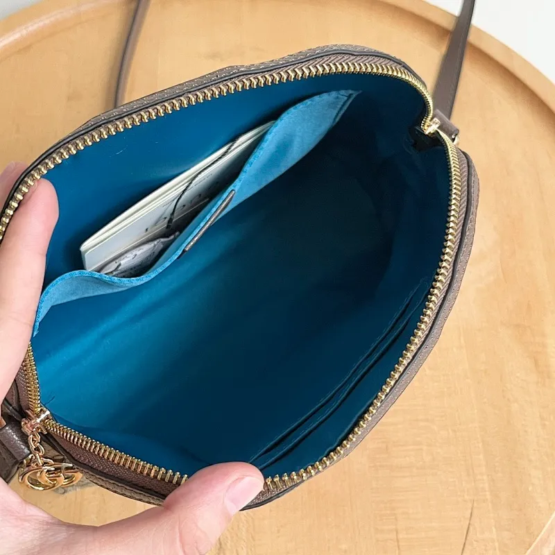 All Categories Official Website "Brand Women's Bags" Women's Bags 💙 GUCCI 2026 New GUCCI Crossbody Bag