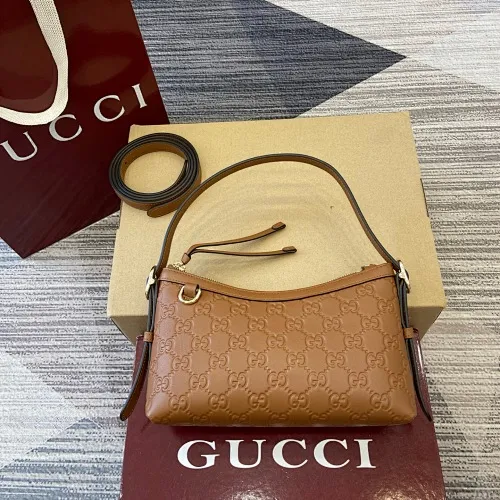 All Categories Official Website "Brand Women's Bags" Women's Bags 💙 GUCCI 2025 New GUCCI Crossbody Bag