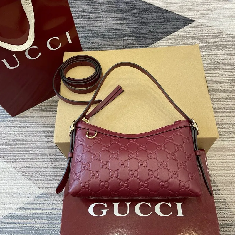 All Categories Official Website "Brand Women's Bags" Women's Bags 💙 GUCCI 2025 New GUCCI Crossbody Bag