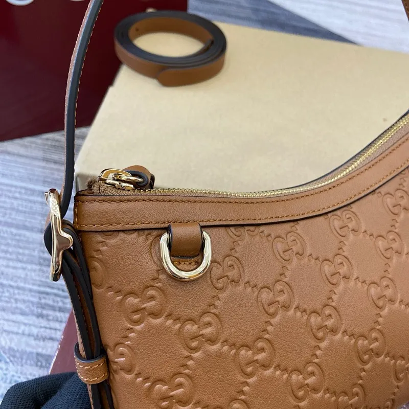 All Categories Official Website "Brand Women's Bags" Women's Bags 💙 GUCCI 2025 New GUCCI Crossbody Bag