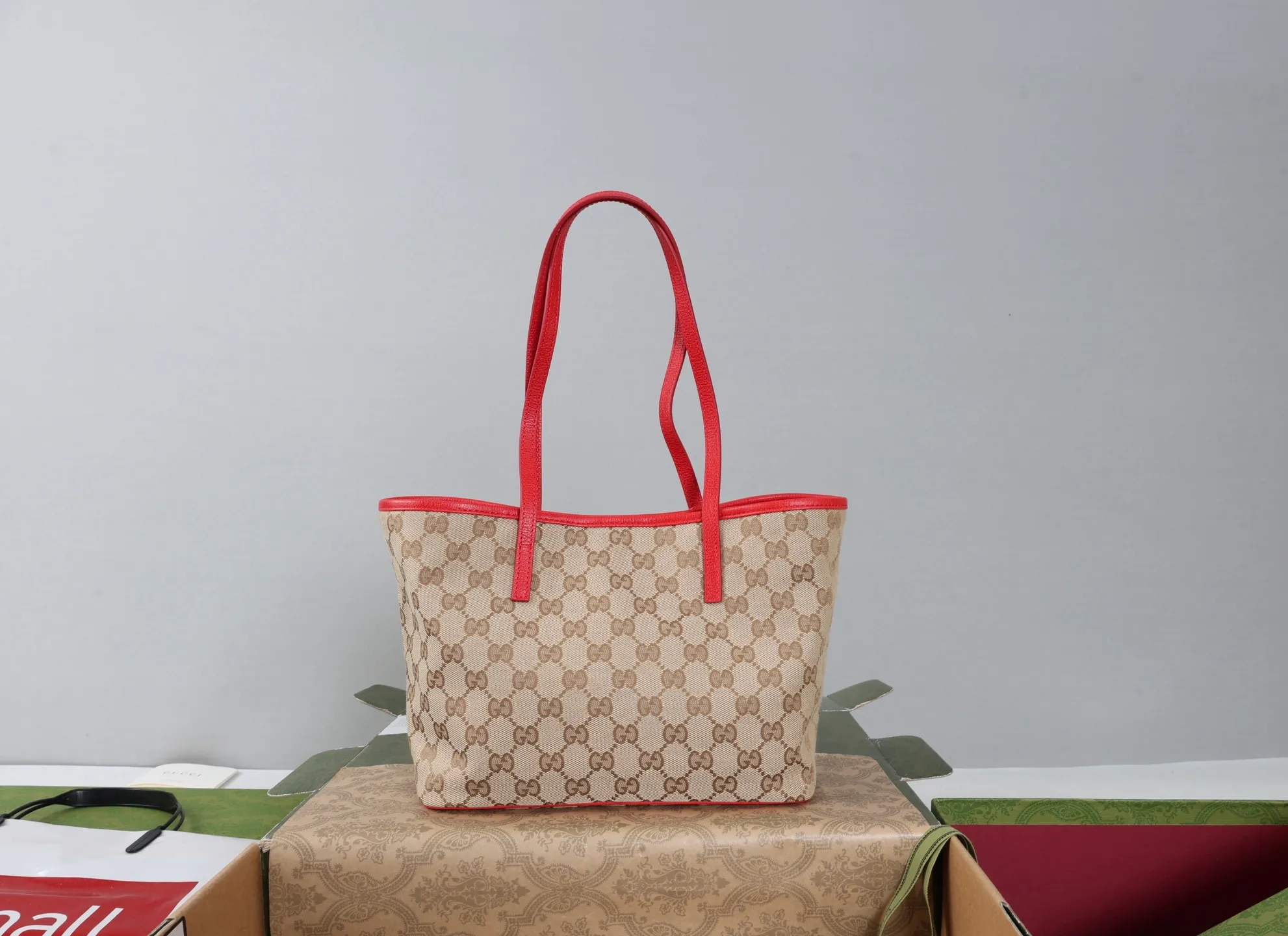 All Categories Official Website "Brand Women's Bags" Women's Bags 💙 GUCCI 2026 Classic GUCCI Print Crossbody Bag