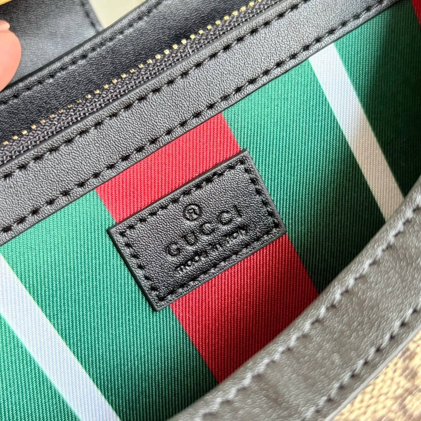 All Categories Official Website "Brand Women's Bags" Women's Bags 💙 GUCCI 2026 New GUCCI Crossbody Bag