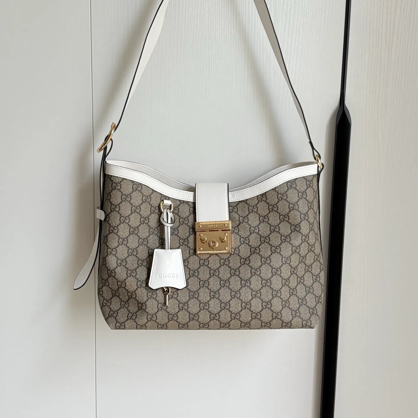 All Categories Official Website "Brand Women's Bags" Women's Bags 💙 GUCCI 2026 New GUCCI Crossbody Bag