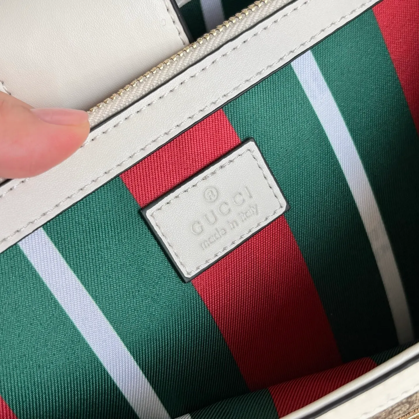 All Categories Official Website "Brand Women's Bags" Women's Bags 💙 GUCCI 2026 New GUCCI Crossbody Bag
