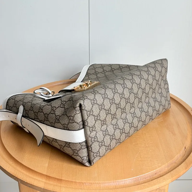 All Categories Official Website "Brand Women's Bags" Women's Bags 💙 GUCCI 2026 New GUCCI Crossbody Bag