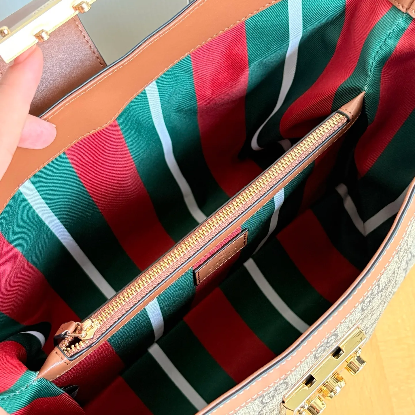 All Categories Official Website "Brand Women's Bags" Women's Bags 💙 GUCCI 2026 New GUCCI Crossbody Bag