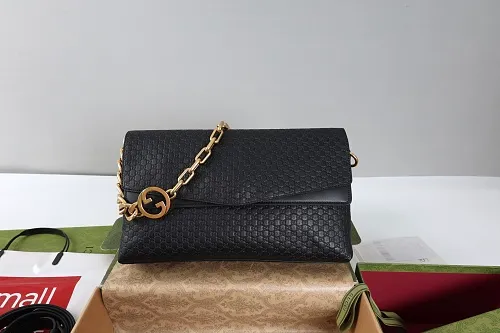 All categories Official website "Brand Women's Bags" Women's Bags 💙 GUCCI 2026 GUCCI new crossbody shoulder bag