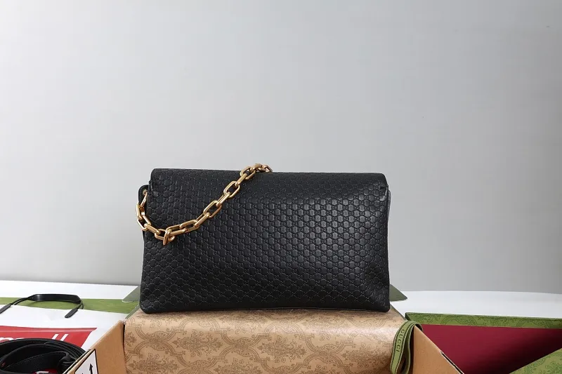 All categories Official website "Brand Women's Bags" Women's Bags 💙 GUCCI 2026 GUCCI new crossbody shoulder bag