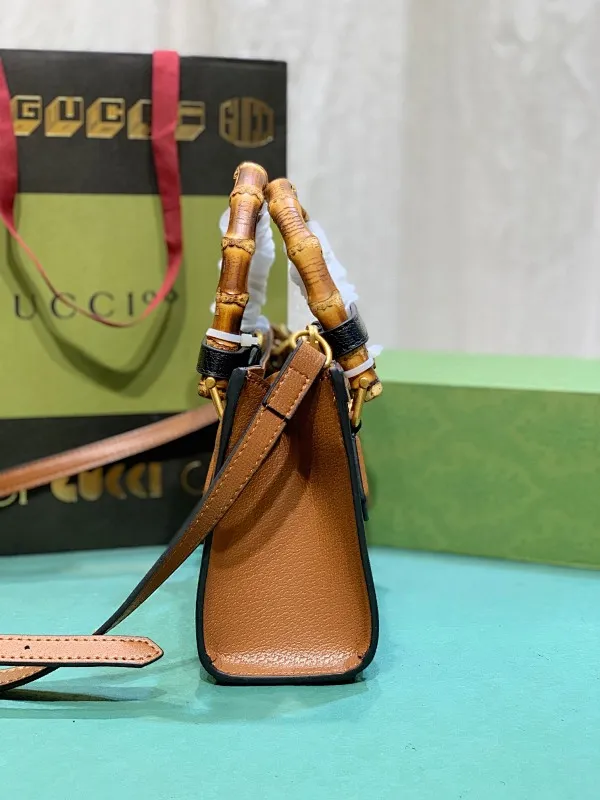 All categories Official website "Brand Women's Bags" Women's Bags 💙 GUCCI 2023 latest GUCCI crossbody bag