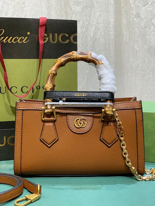 All categories Official website "Brand Women's Bags" Women's Bags 💙 GUCCI 2023 latest GUCCI crossbody bag