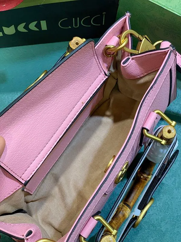 All categories Official website "Brand Women's Bags" Women's Bags 💙 GUCCI 2023 latest GUCCI crossbody bag