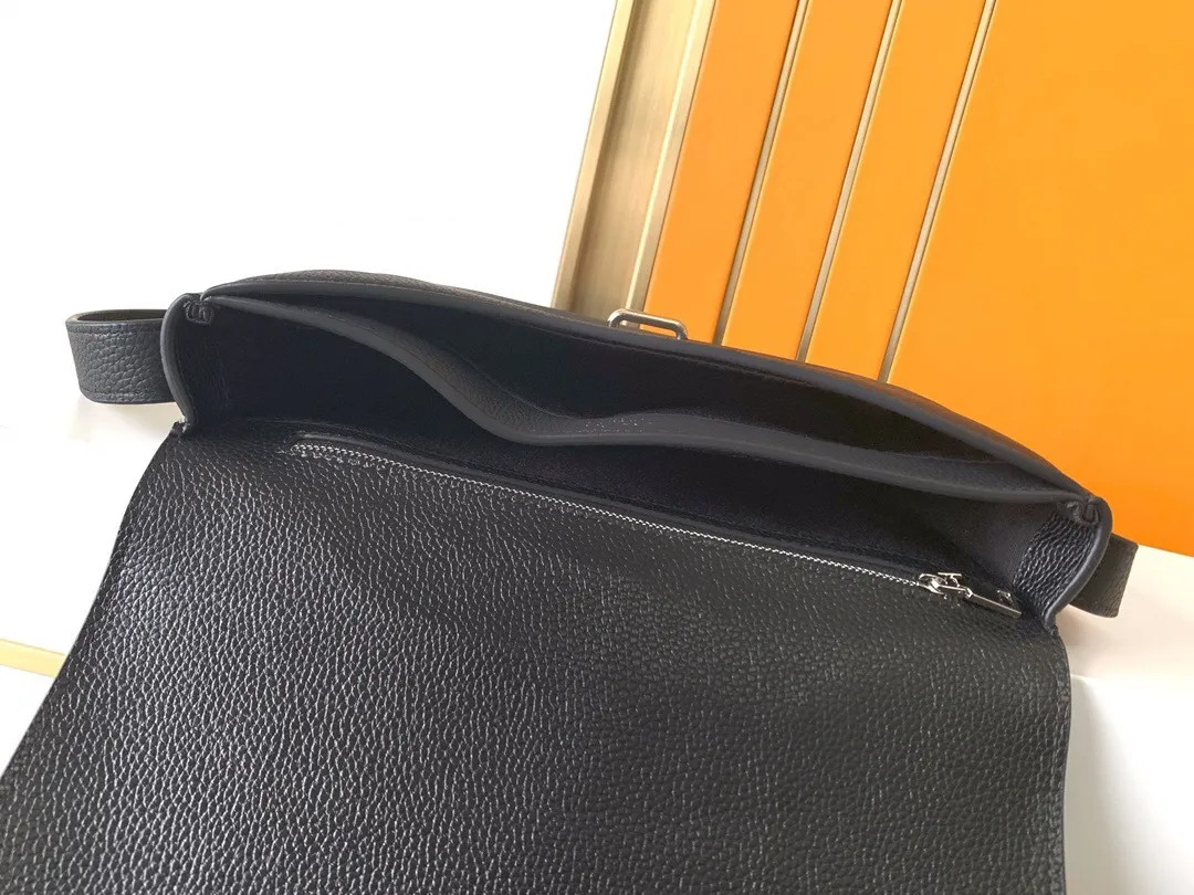 All Categories 💚 Top Version Men’s Bags 💚 Hermes 2024 New Hermes Crossbody Bag