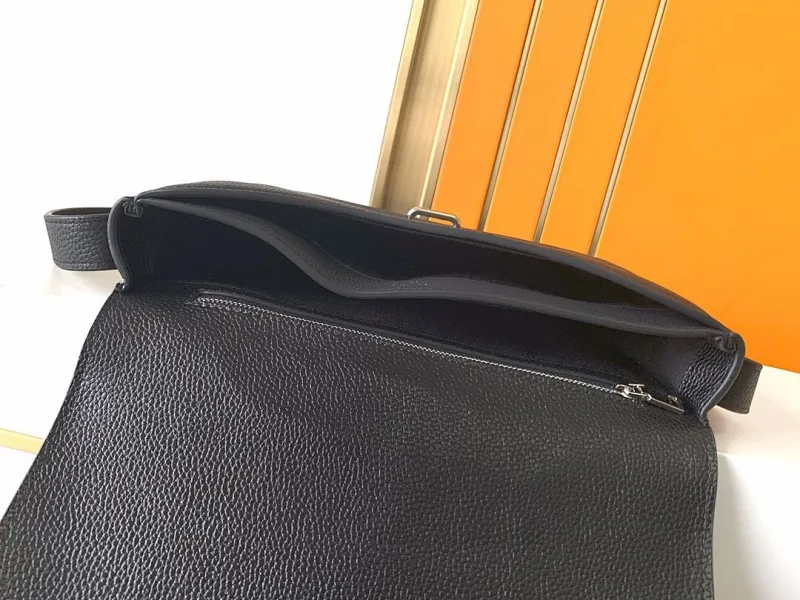 All Categories 💚 Top Version Men’s Bags 💚 Hermes 2024 New Hermes Crossbody Bag