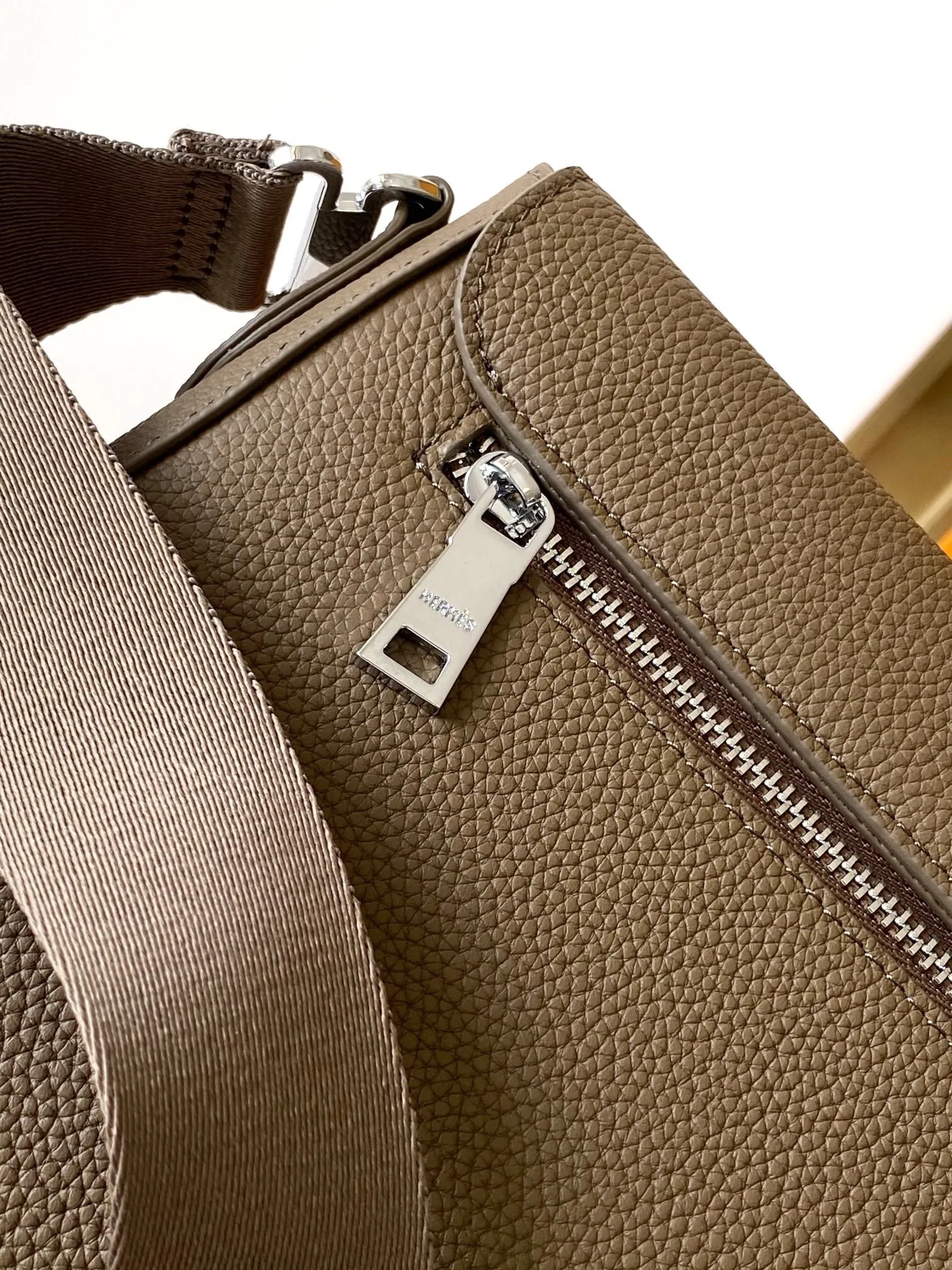 All Categories 💚 Top Version Men’s Bags 💚 Hermes 2024 New Hermes Crossbody Bag